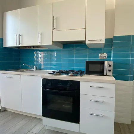 Apartament Lola's House *