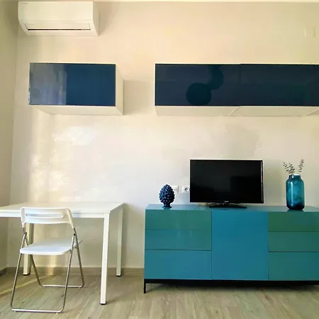 Lola's House Apartman