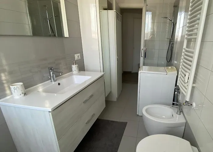 Lola's House Апартаменты Рим