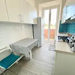 Lola's House * Rom